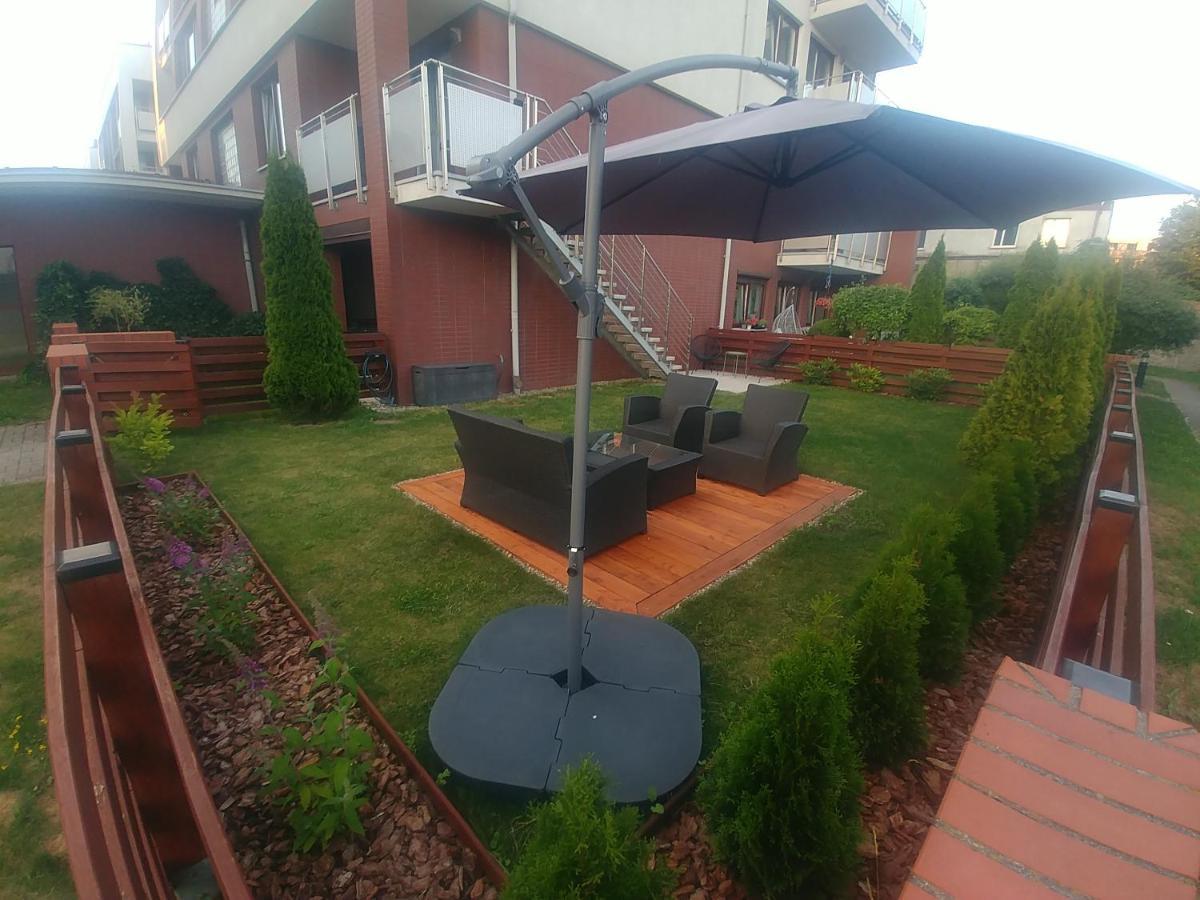 Apartament Jantar Z Ogrodem Колобжег Экстерьер фото